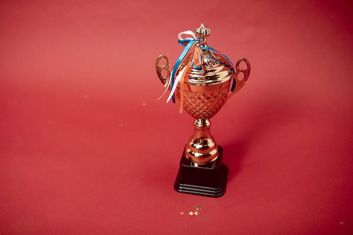 Trophée personnalisé en métal